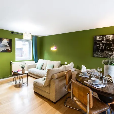 20 Percent Off -Mobile Rate Deals-Genius Deals-City Center Londonbridge Apartment With Parking-Wifi-Sleeps7-4Beds-Family! Exterior photo